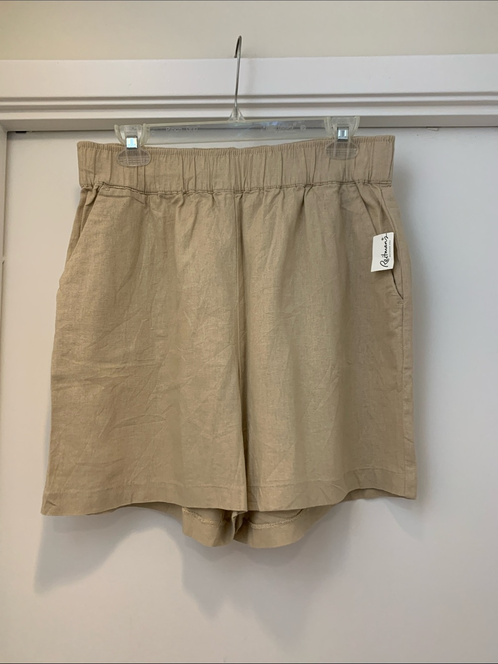 Reitmans Light Tan Pull-On Linen Shorts